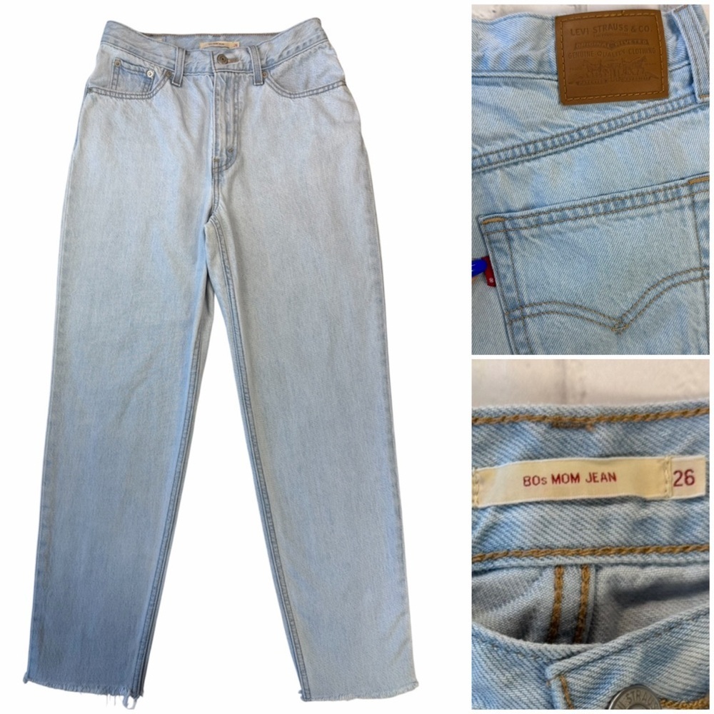 Levi's Light Blue High-Waisted 80’s Mom Jeans size 26